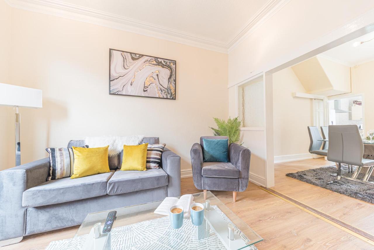 *King Bed* Luxury City Centre House Barrow-in-Furness Bagian luar foto