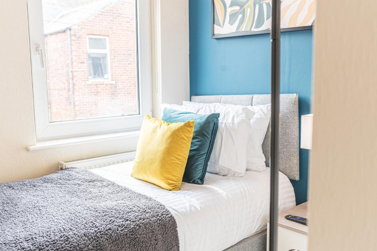 *King Bed* Luxury City Centre House Barrow-in-Furness Bagian luar foto